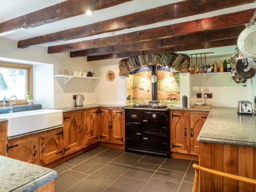 Characterful cottage kitchen, equipped with an aga