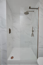 A fresh and comfortable space to start your day