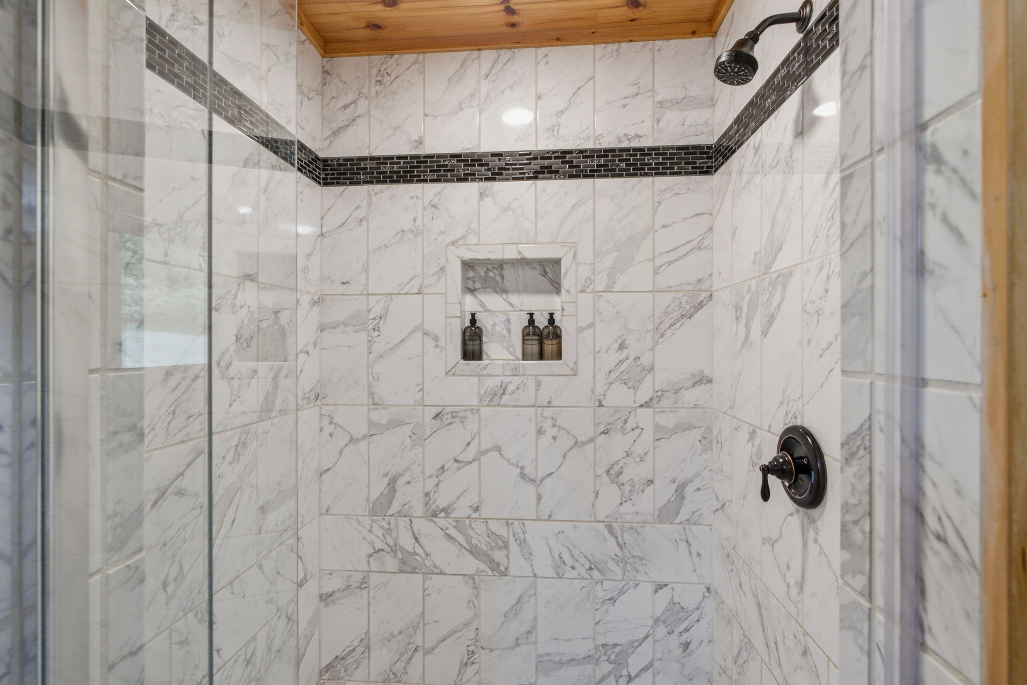 Firefly Hollow Lodge | Photo 37