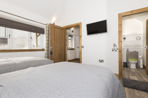 Ensuite shower room accessed from bedroom