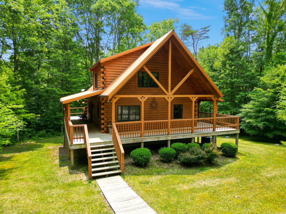 31279 Malbec Cabin