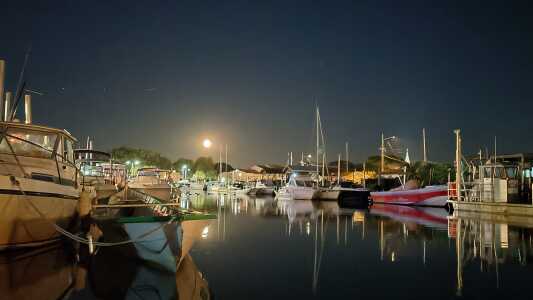 coucher de soleil sur le port