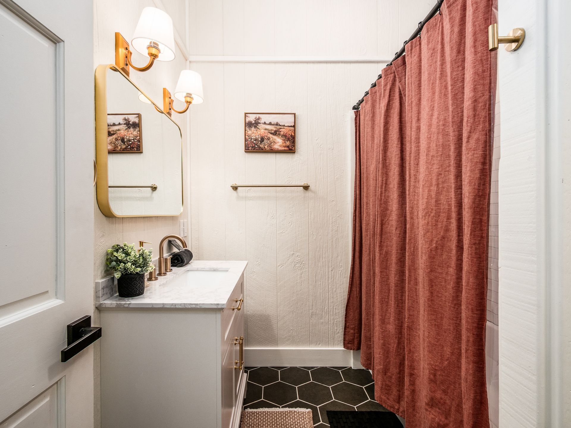 Copper Oak House | Photo 35