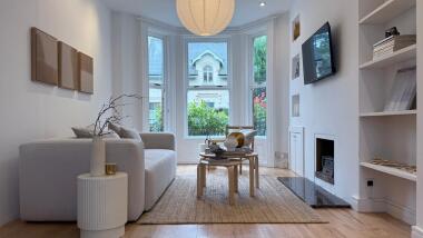 Spacious Living Area 