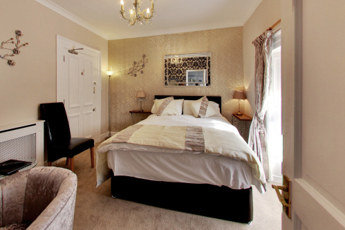 Double room-Ensuite with Shower-Room 6 - Base Rate