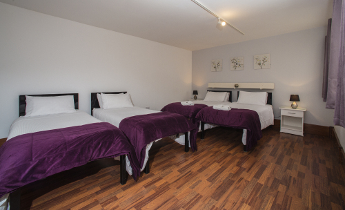 Family room-Ensuite with Shower-Comfort - Base Rate