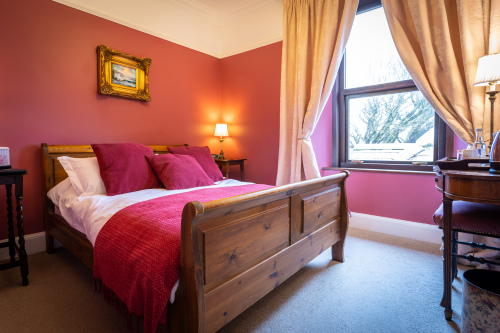 Deluxe-Single room-Ensuite with Shower-Countryside view-Safir - Bed & Breakfast Rate