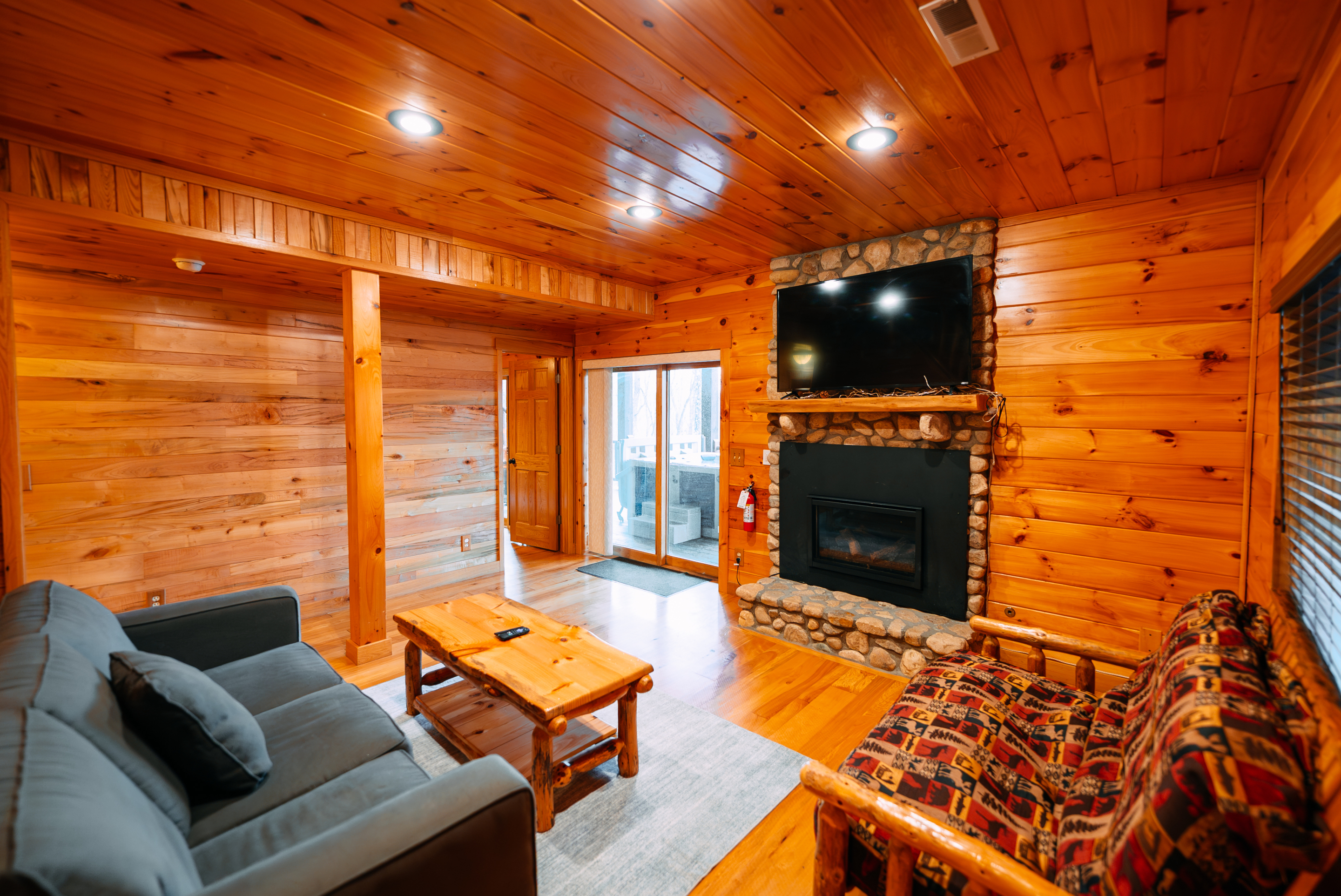 Gray Wolf Lodge | Photo 30