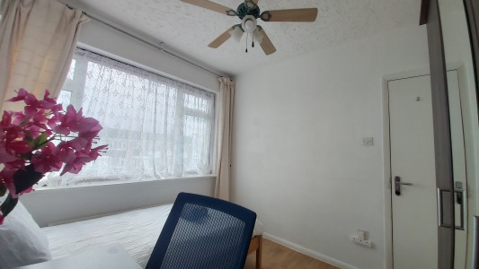 Double bedroom 101-4