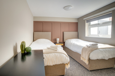 Bedroom 4 - Twin Singles (Ground Floor)