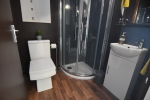 Apartment 2, Ensuite.