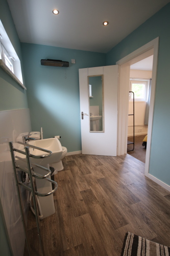 Looking towards main Bedroom