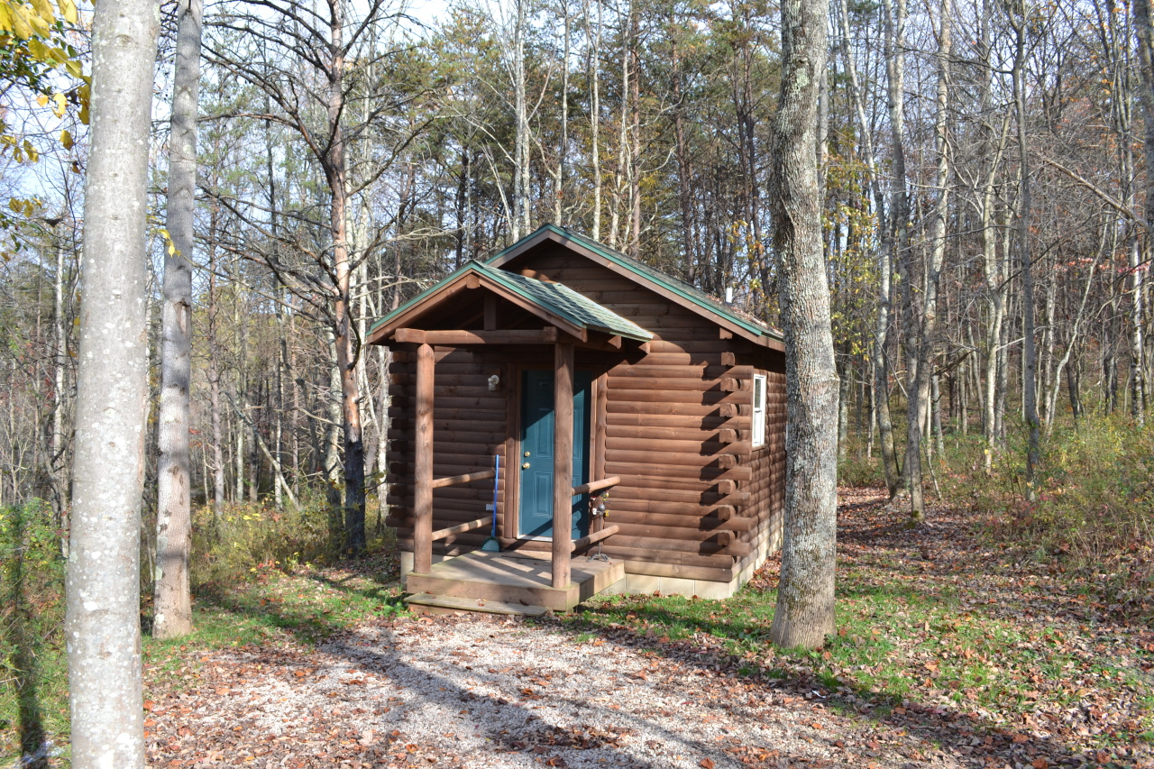 Blue Rose Cabins Cozy Cabin, Logan, United States Hockinghills