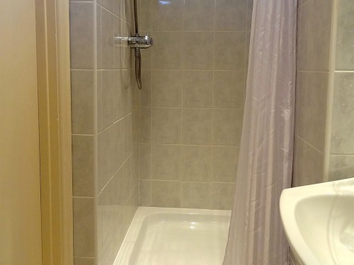 Room No. 1 - Shower/WC