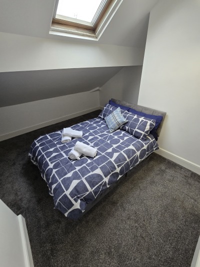 Room 6 Double Bedroom