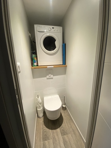 WC et lave linge/sèche linge