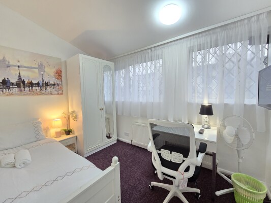 Room 4