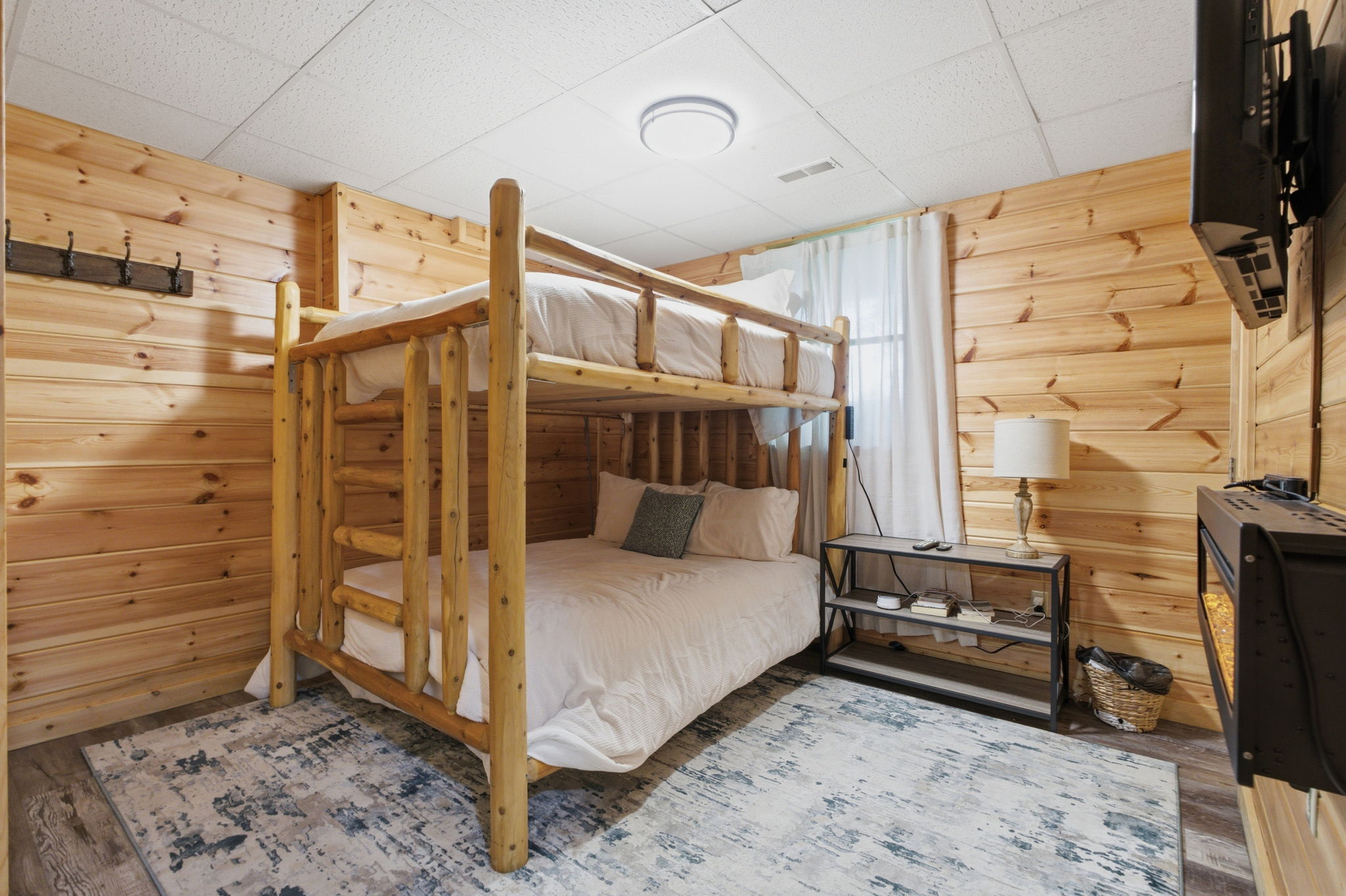 Firefly Hollow Lodge | Photo 66