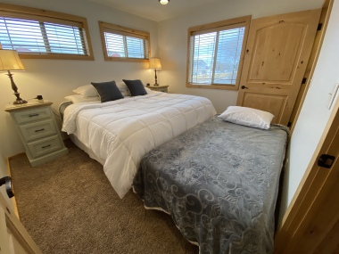 optional 2 sextra twin beds with rollaway 