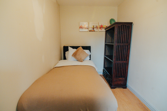 Single bed