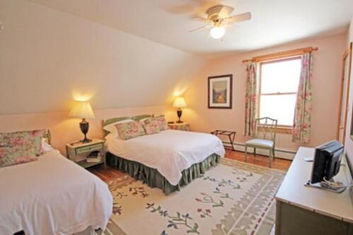 Family Bed room, the Exeter