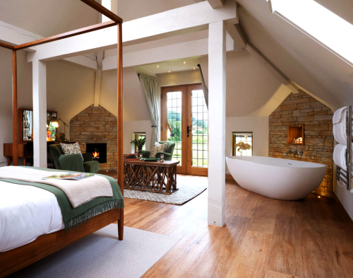 Coach House Suite