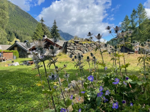 Hameau voisin : les Montets
