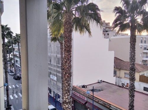 balcon ensoleillé et abrité