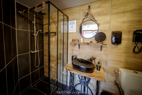 salle de bain chambre africaine 