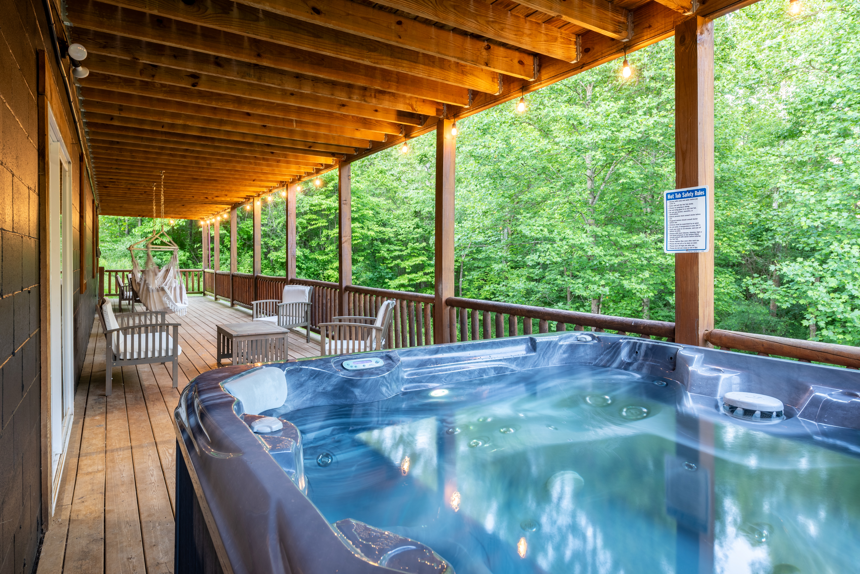 Majestic Lodge | Photo 49