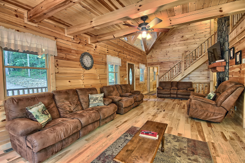 Great Room, from opposite of stairway