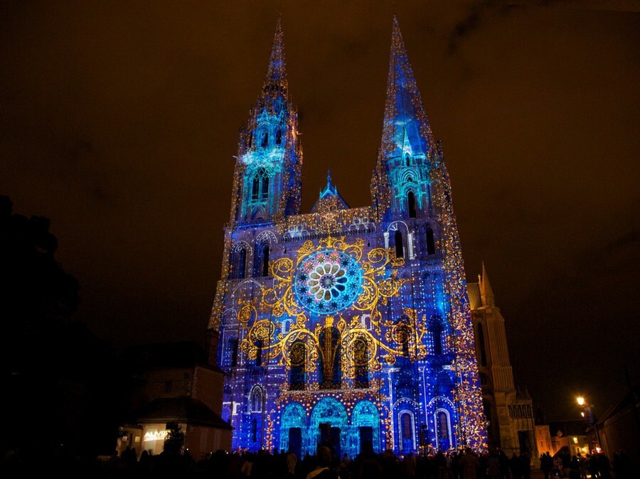Chartres en Lumière