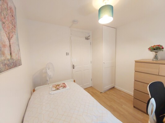 Room from bedhead angle