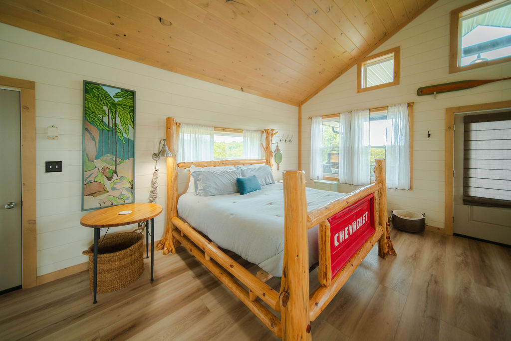 The Cottage Barn on Barton | Photo 14