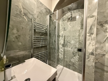 En Suite shower room