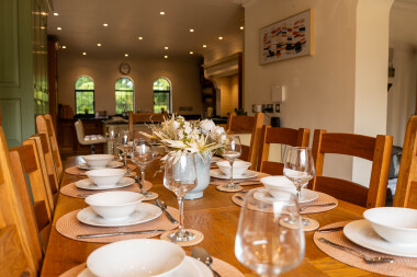 Kitchen / Dining Area