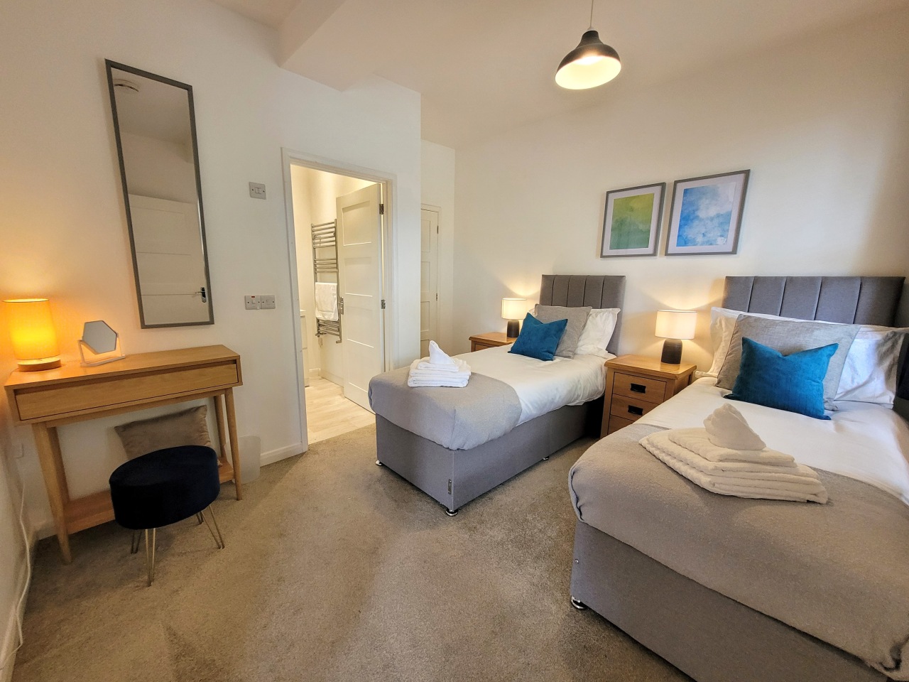 Crescent House Apartments, Telford Apartments