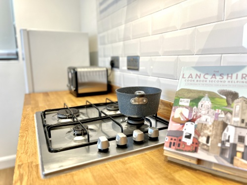 Kitchen - Delicious meals start here, in the heart of the home