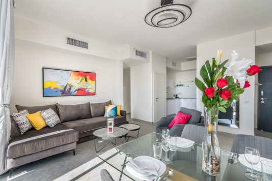 dining kitchen salon view 