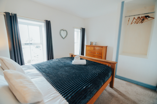 Double Bed