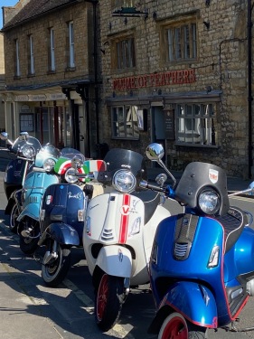 Vespa Club