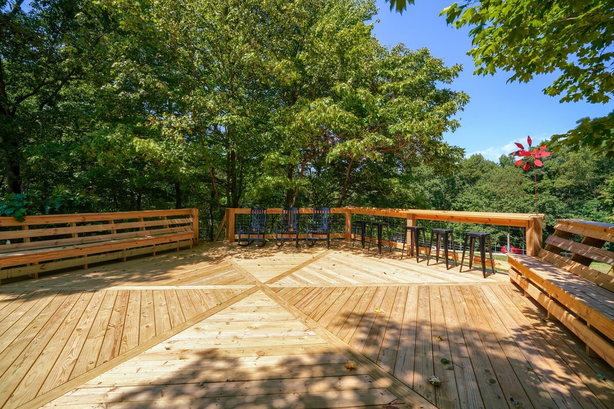 HThe Tree Houses at River Ranch Double H by The Tree Houses at River