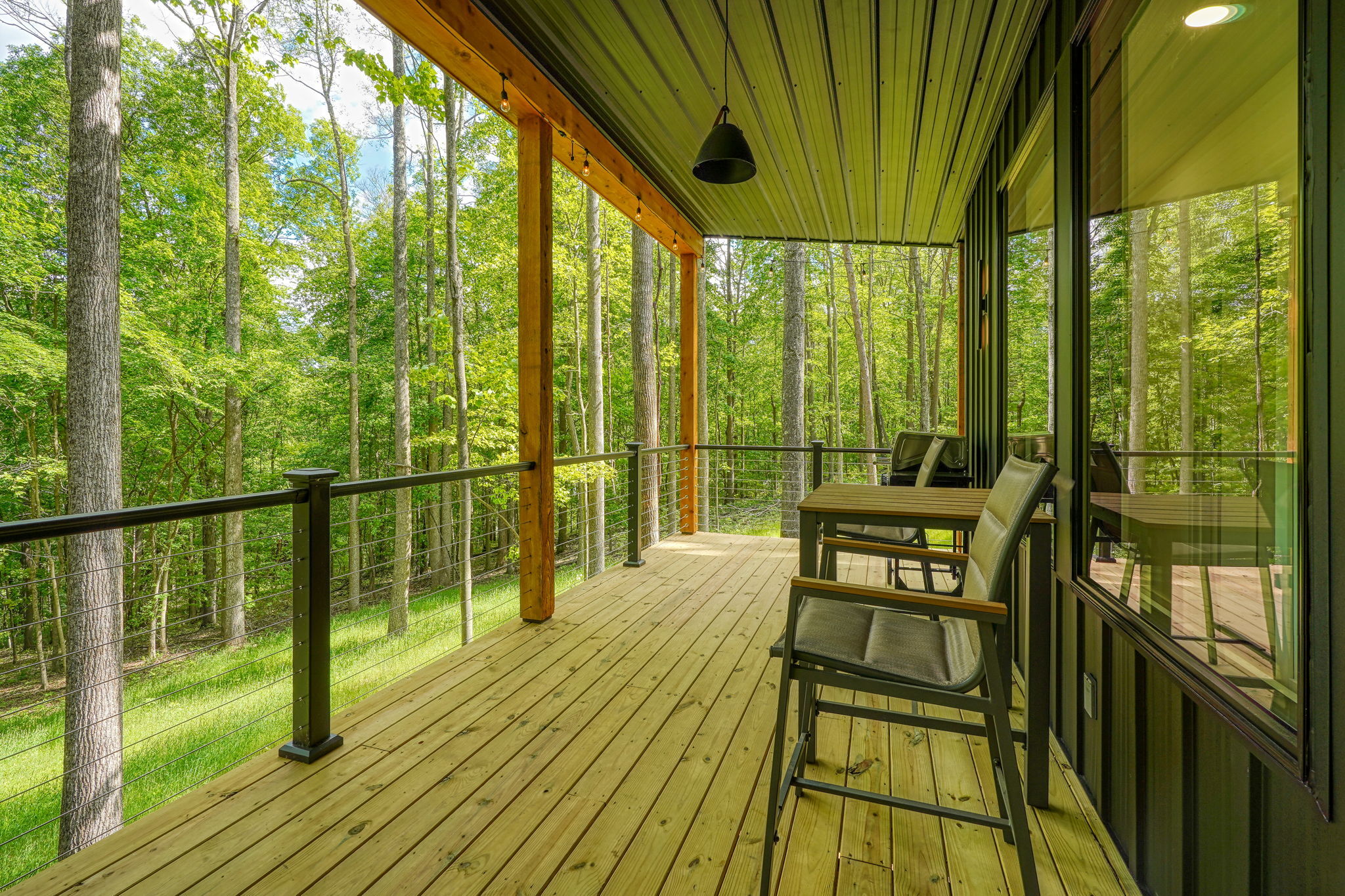 Honeymoon Hollow | Photo 41