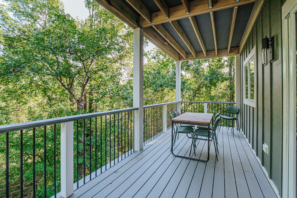 Riverbluff Nest