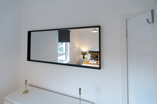 MIRROR 1