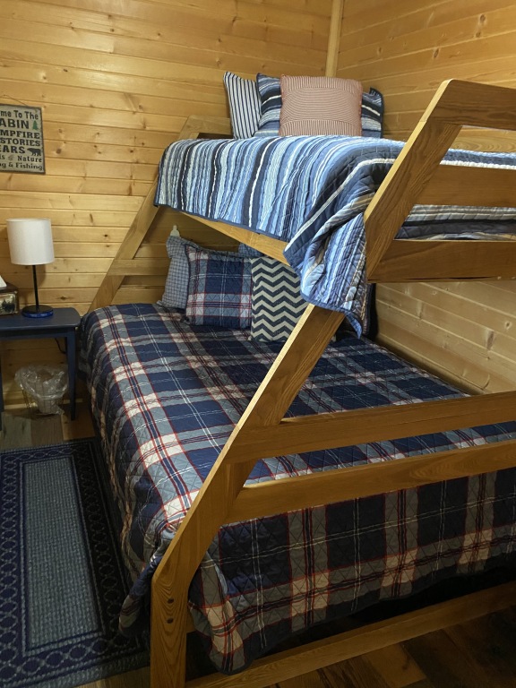 Lake Hill Cabins Big Pine, Athens, United States HhLakehills