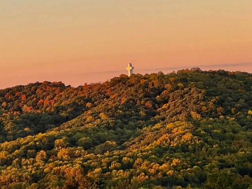 Bald Knob Cross attraction in nearby Alto Pass