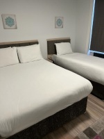 Apt.23Seperate bedroom with 1 single and 1 double bed