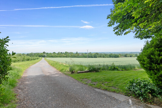 Lane  up to to the House