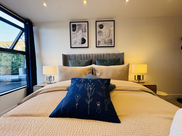 FT2 Brick Lane Apartment